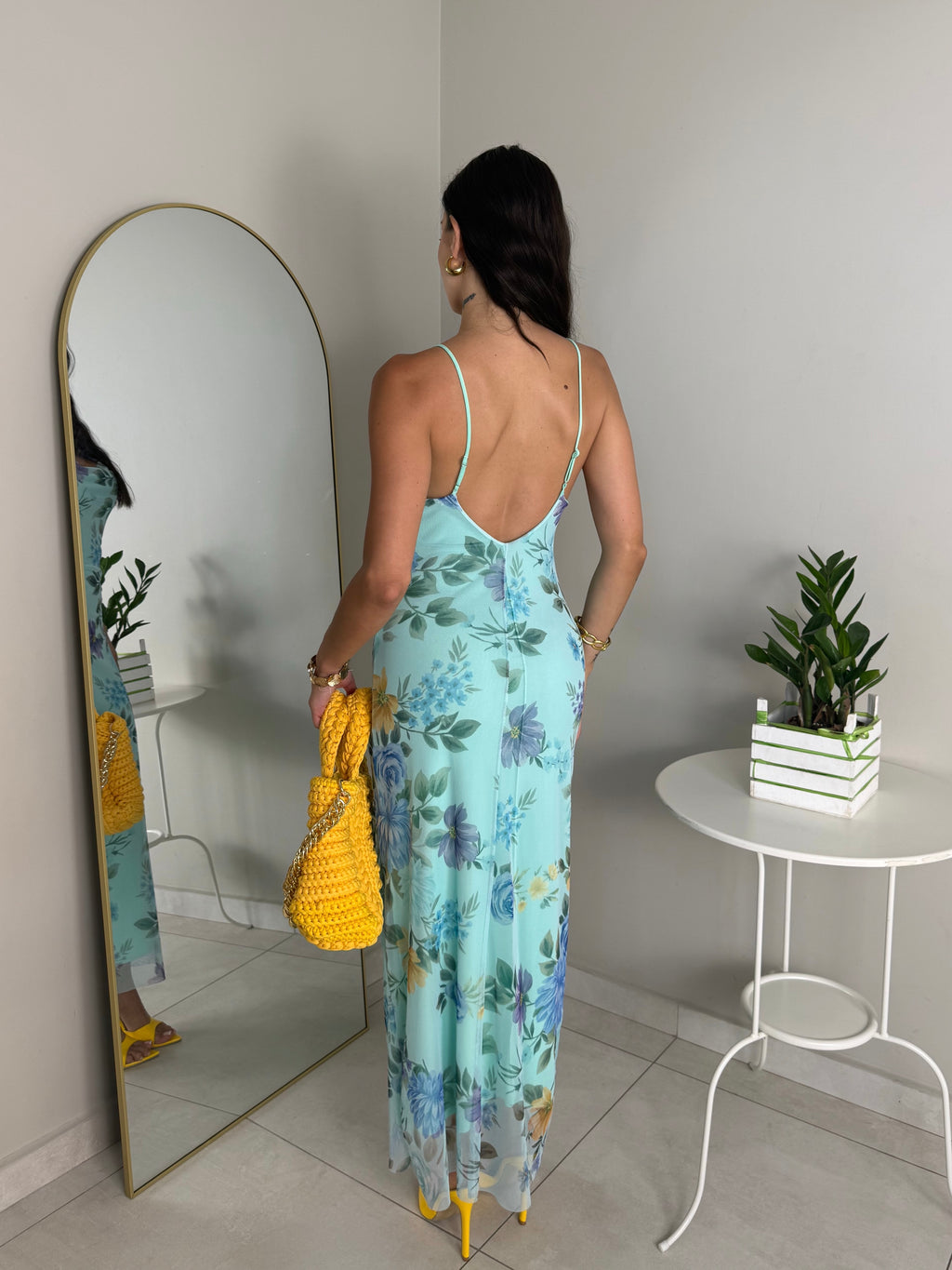 DRESS GARDEN