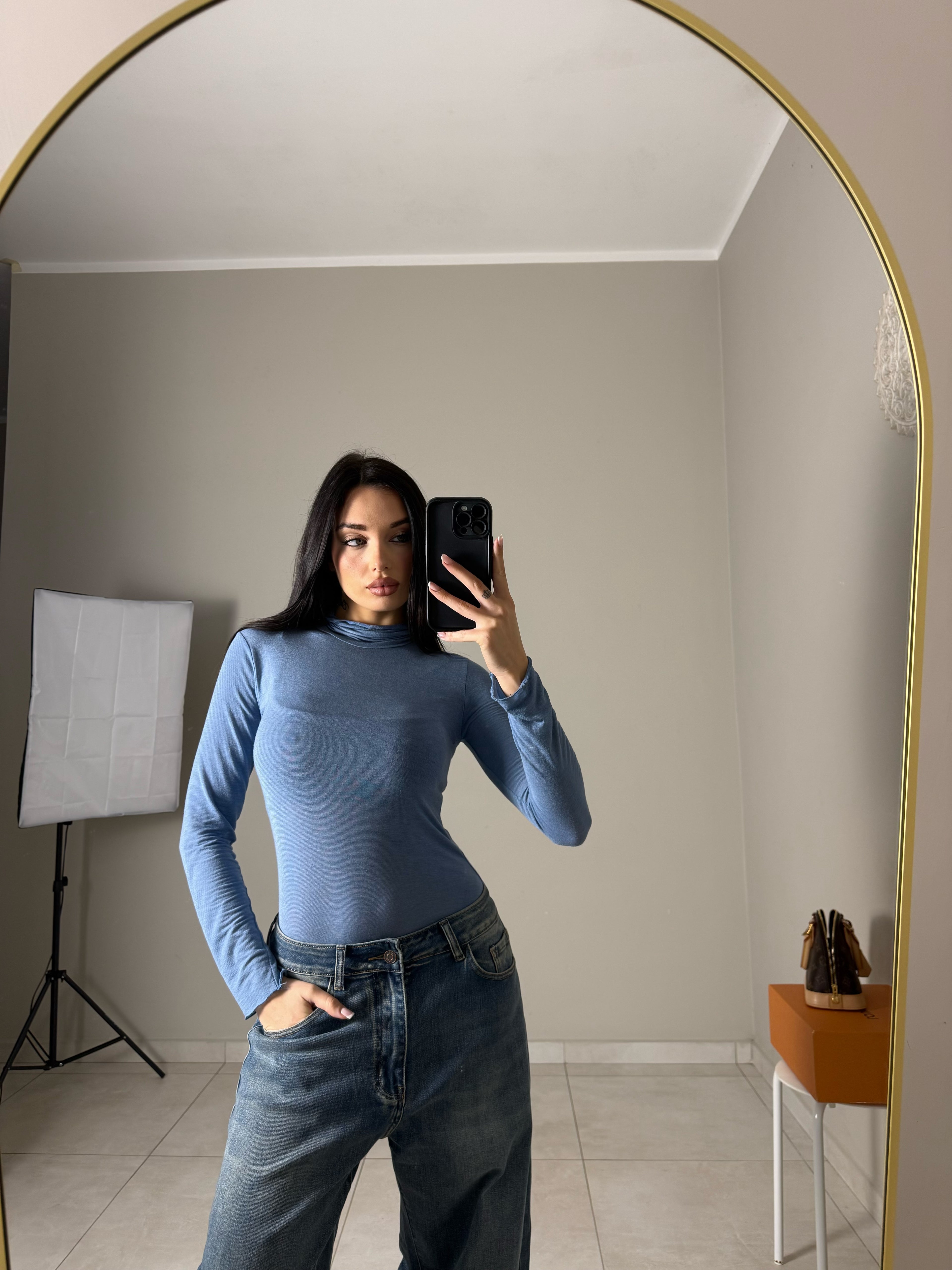 MAGLIA VELATA CELESTE