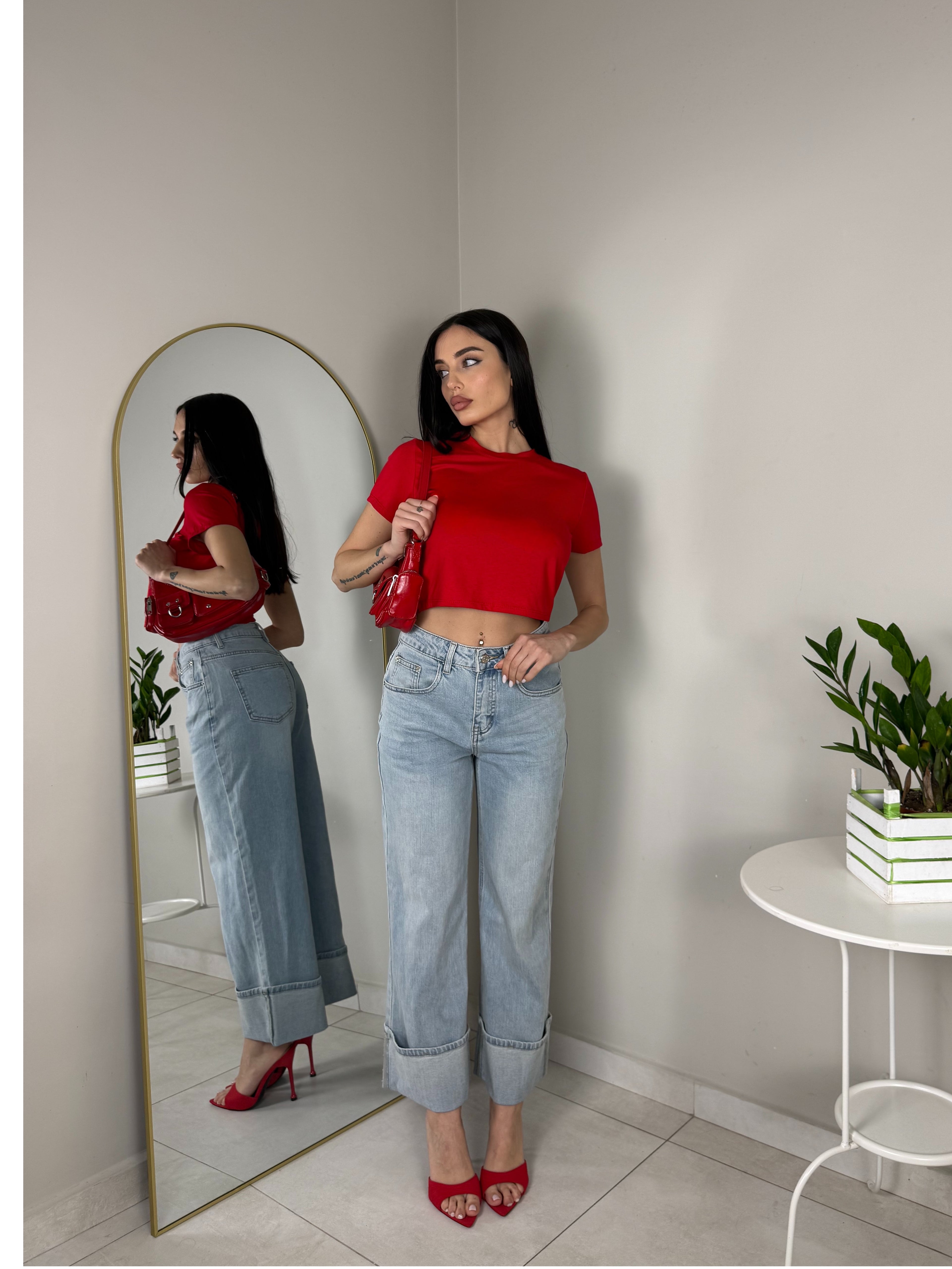 JEANS CON RISVOLTO