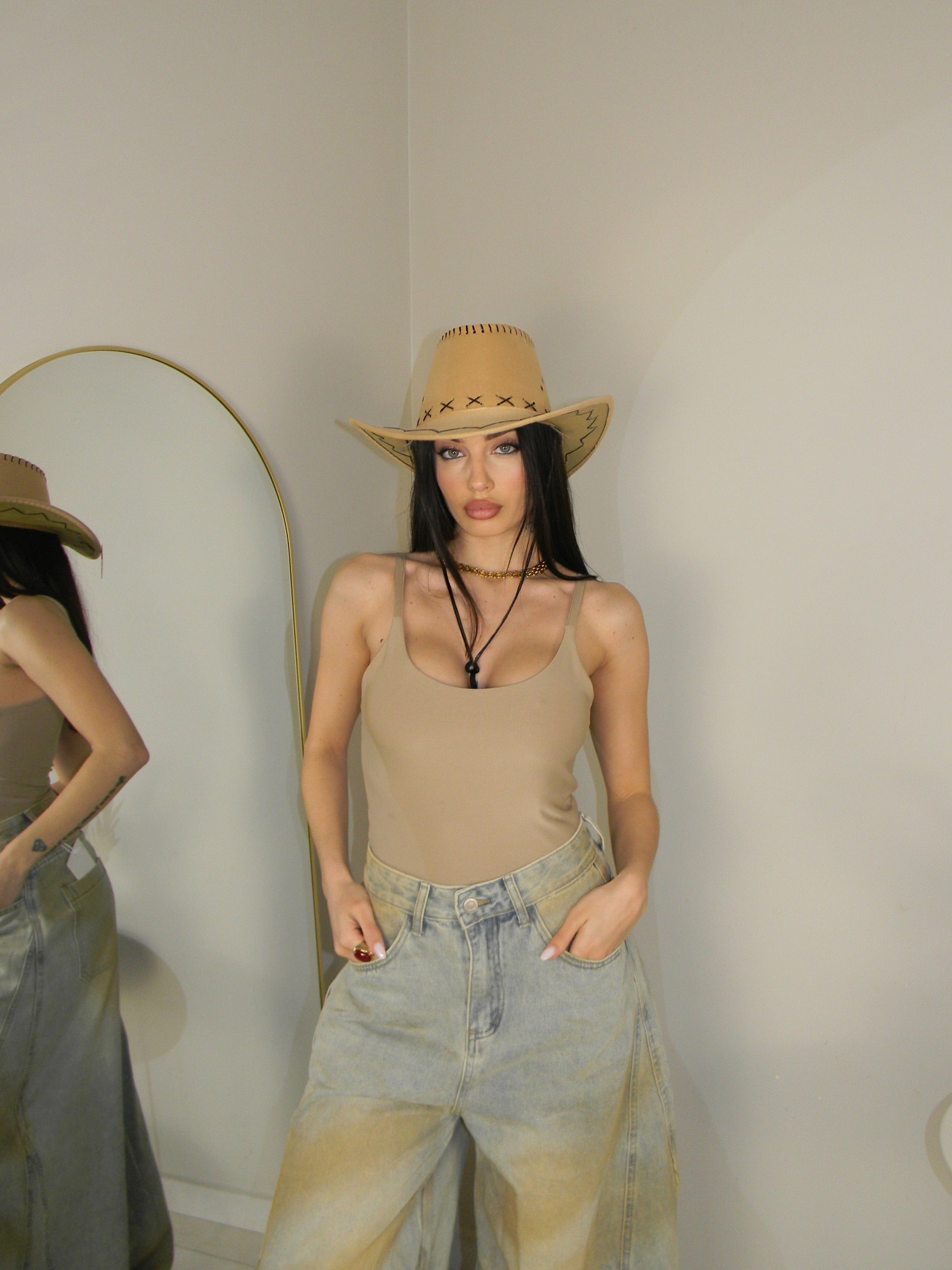 BODY REGULAR BEIGE