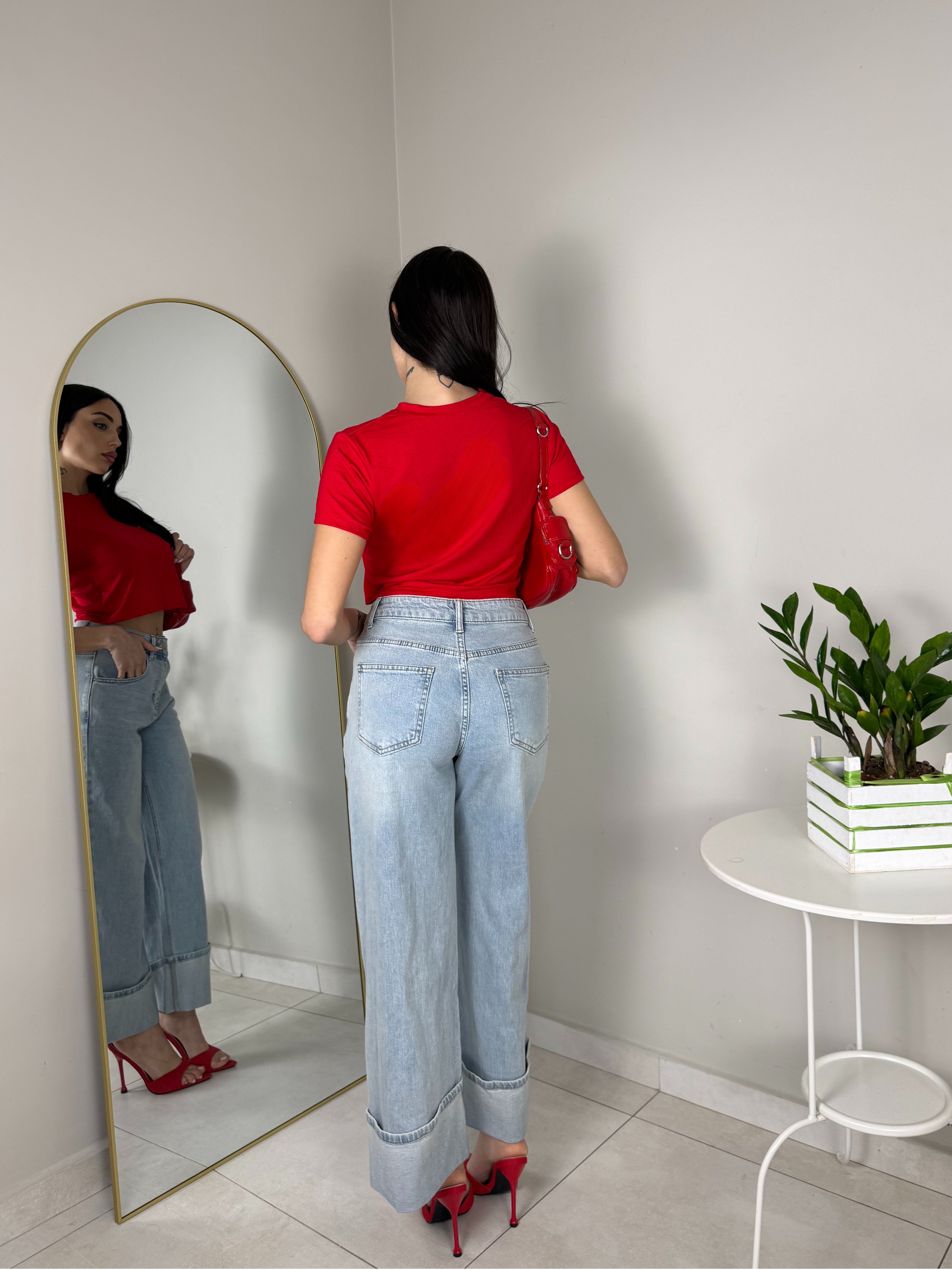 JEANS CON RISVOLTO