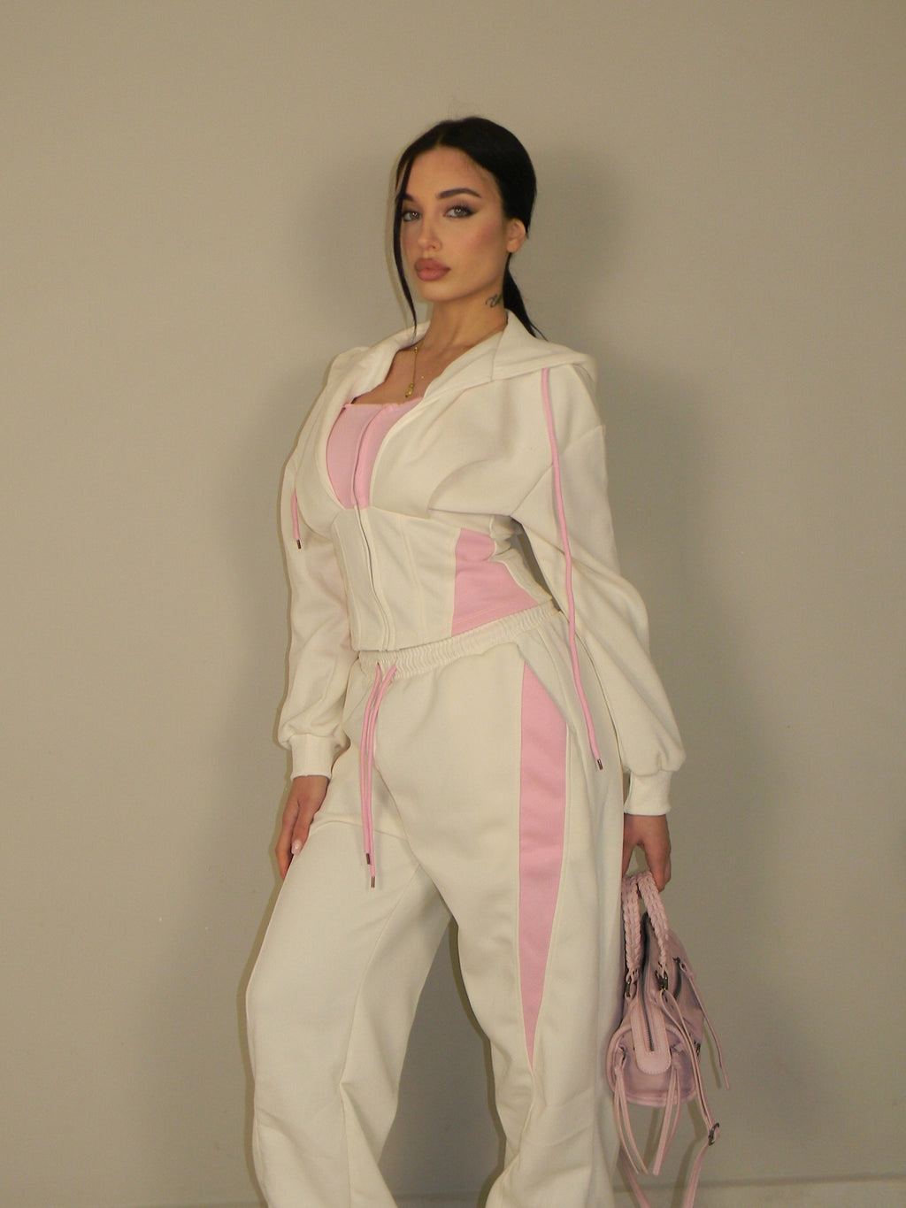 TUTA ROSE