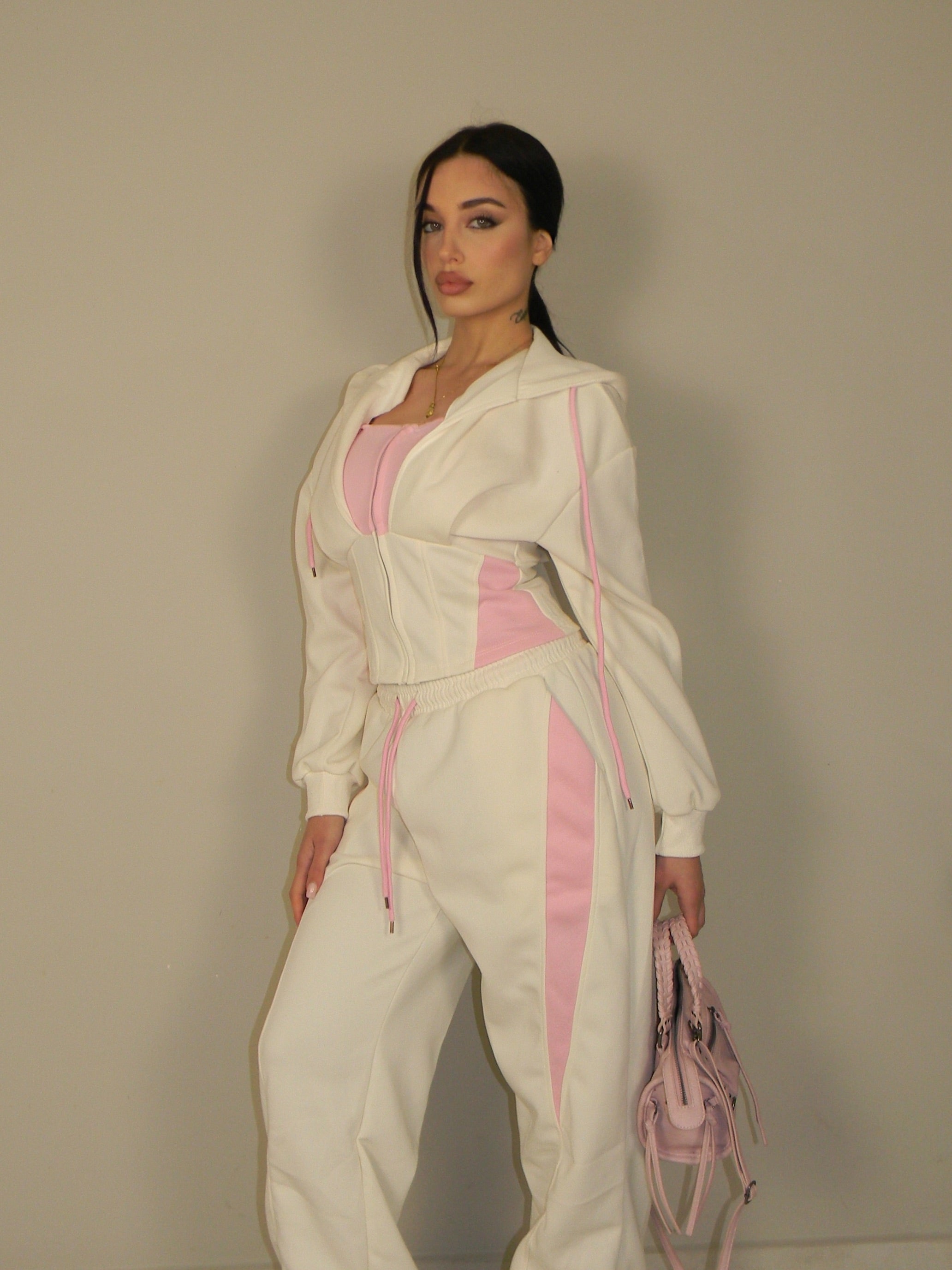 TUTA ROSE